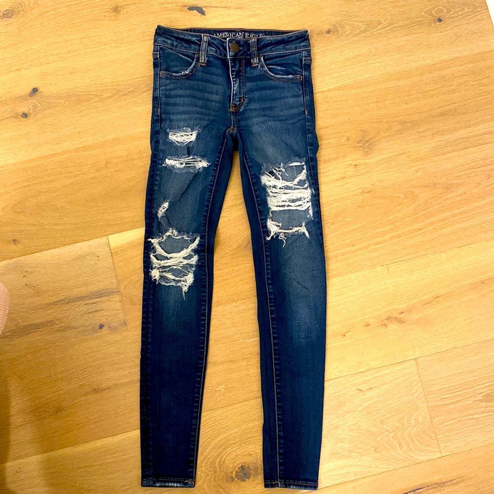 American Eagle Outfitters girl’s jeans